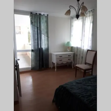 Vu Sur Les Constellations . Apartmán