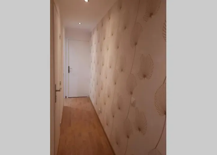 Vu Sur Les Constellations . *